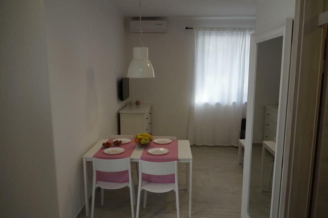 Frapedo Sport Makarska Apartamento Exterior foto