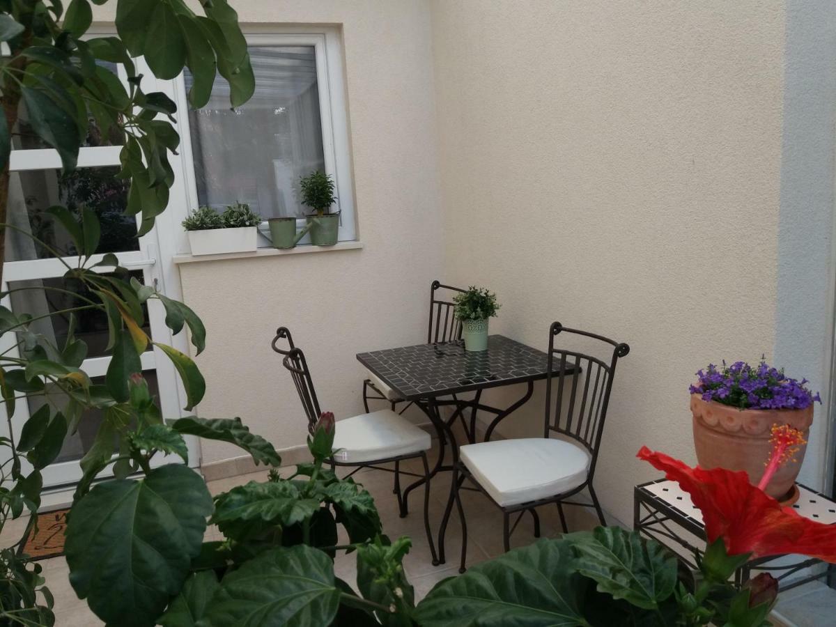 Frapedo Sport Makarska Apartamento Exterior foto